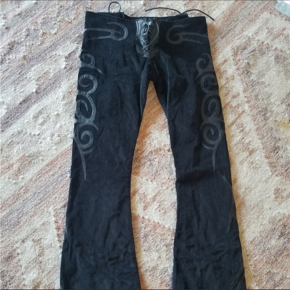 LOOKING FOR - Picture 6 of 13